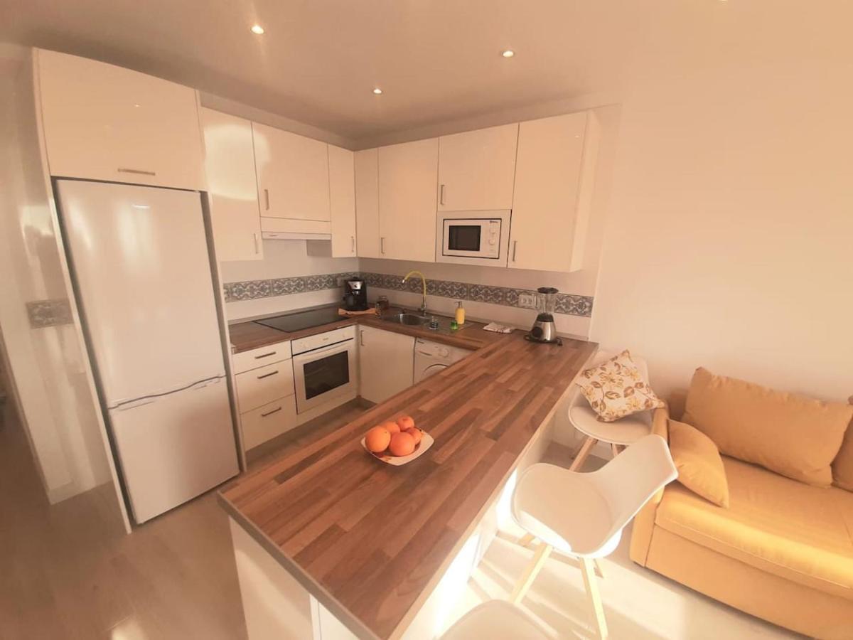 1 Bedroom Giuly Sea Views In Los Cristianos ลอส กริสเตียนอส ภายนอก รูปภาพ