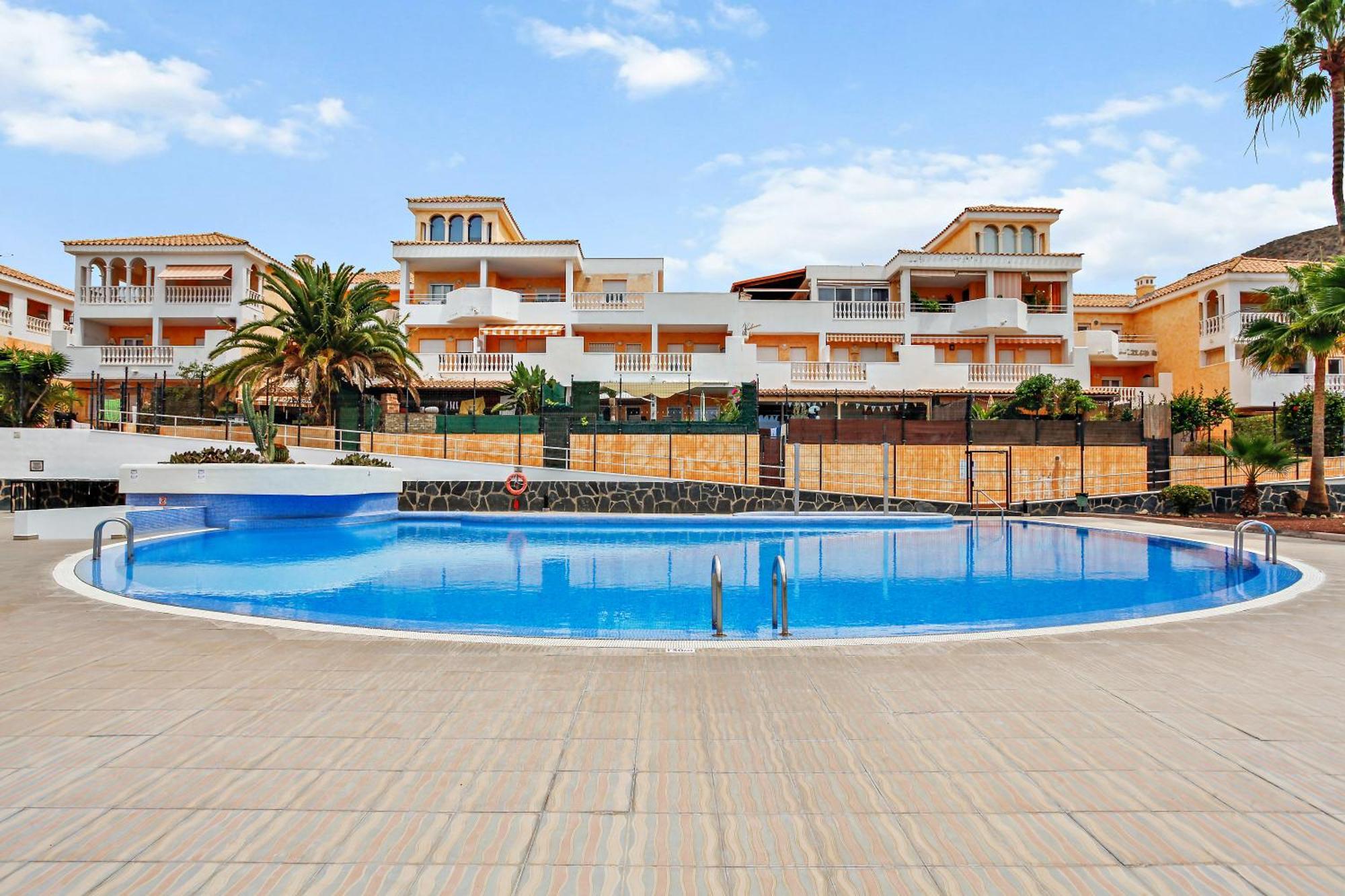 1 Bedroom Giuly Sea Views In Los Cristianos ลอส กริสเตียนอส ภายนอก รูปภาพ
