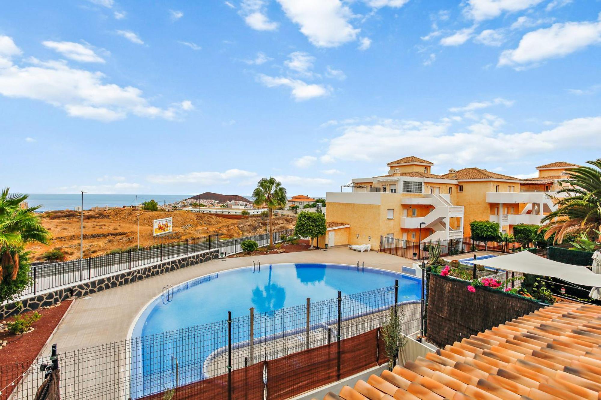 1 Bedroom Giuly Sea Views In Los Cristianos ลอส กริสเตียนอส ภายนอก รูปภาพ